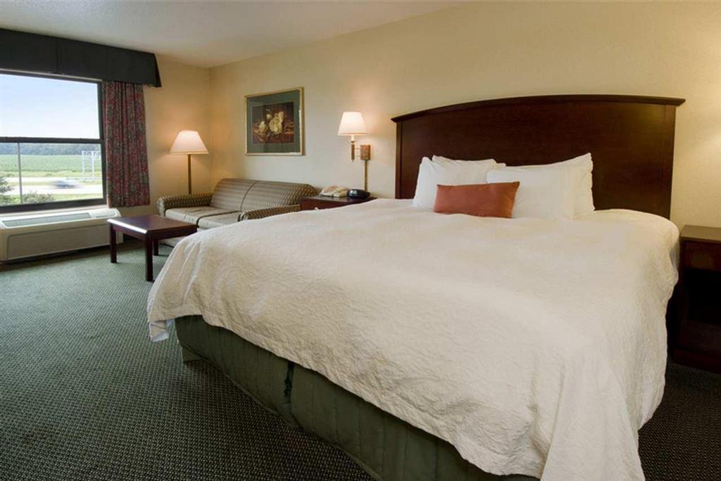 Hampton Inn Marshall Bilik gambar